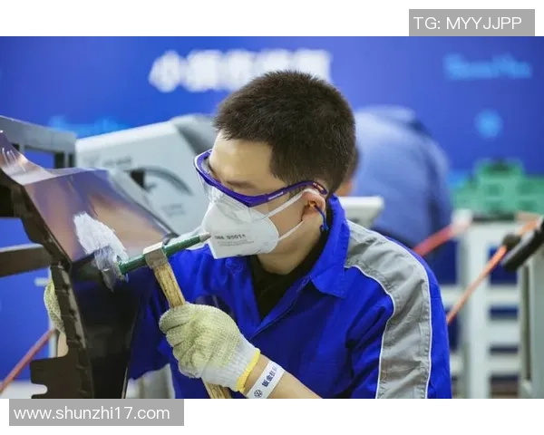 重庆羽毛球队转型之路揭秘：从传统强队到现代竞技新标杆的挑战与机遇